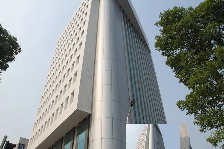 鋁單板幕墻變形脫色的原因